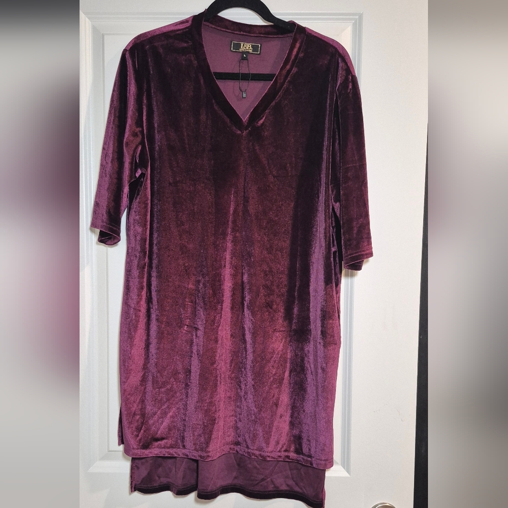 Lucky & Blessed Purple Velvet V-Neck Dress L